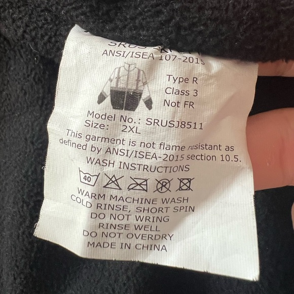 High Visibility Winter Coat - Picture 11 of 12